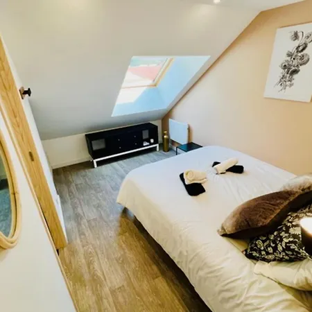 Pretty Nest In *
