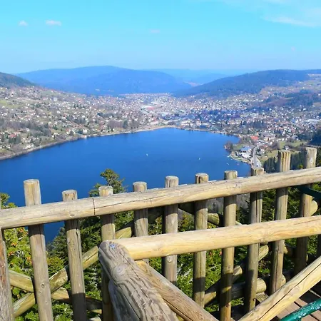 Apartment Pretty Nest In